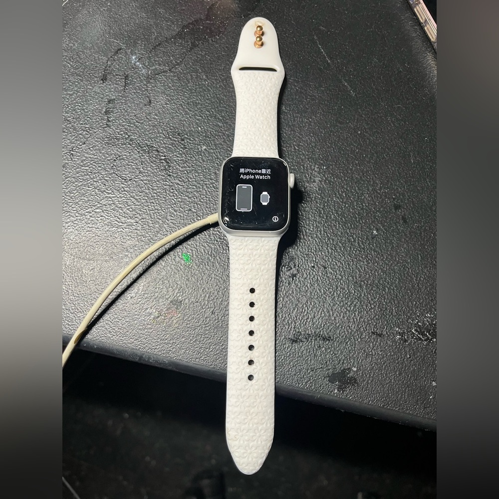 Apple Series 6 GPS+ Watch